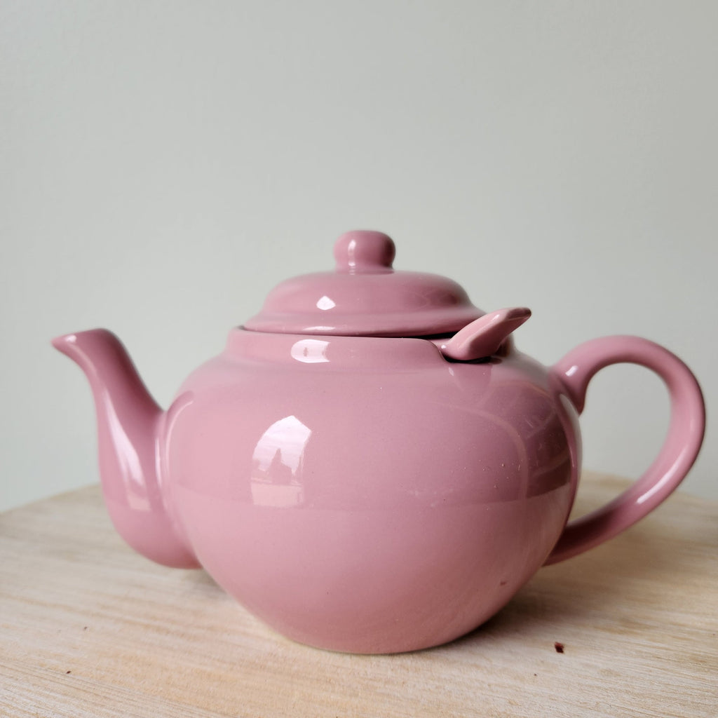 Teapot with ceramic infuser