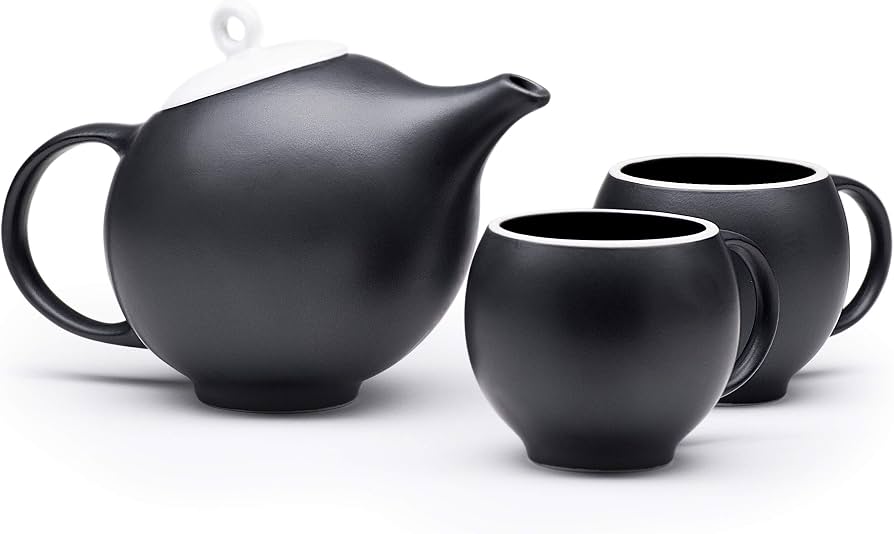 Stoneware teapot with infuser
