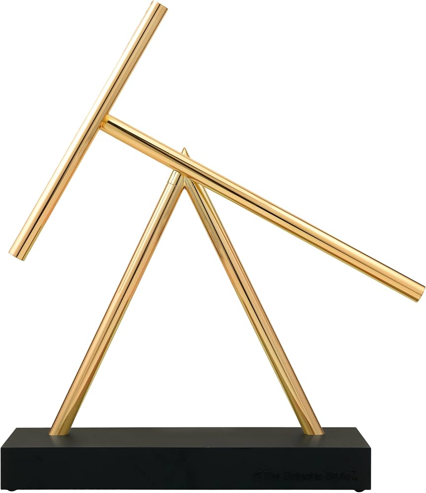 Swinging balance kinetic sculpture