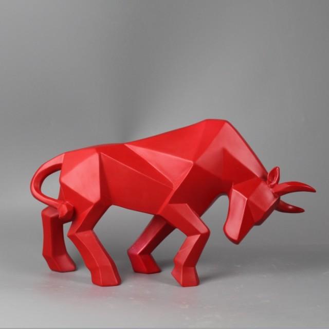 Geometric Bull Sculpture — Modern Abstract Resin Animal Décor, Desk & Office - Damsona