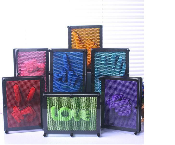 Clone Board - Novelty 3D Pin Art Board — View 3
