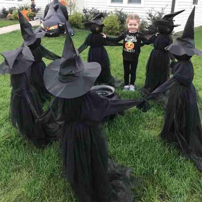 WitchCrow: Halloween Witch Coven Decoration Set - GiftWave.co