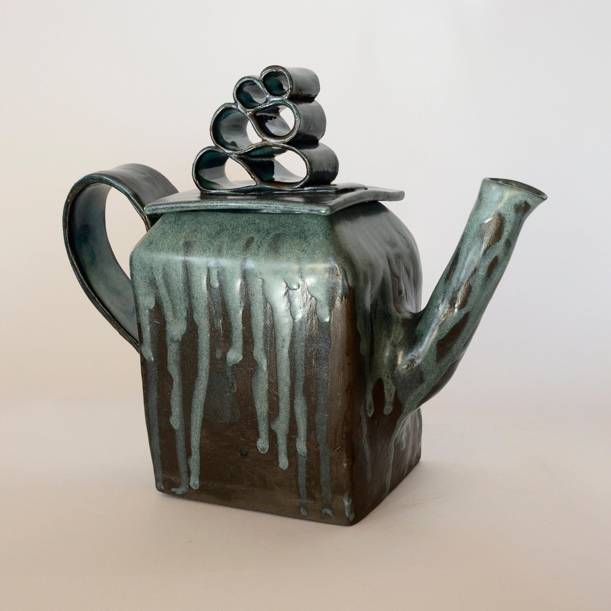 Stoneware Teapot with Infuser — Glazed Ceramic Loose Leaf Tea Pot, Tea Gift for Her - Damsona