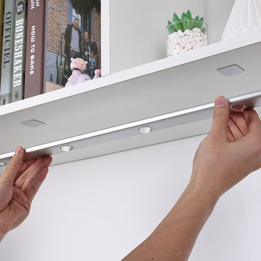 Ultra - Thin LED USB Motion Rechargeable Sensor Night Lights - GiftWave.co